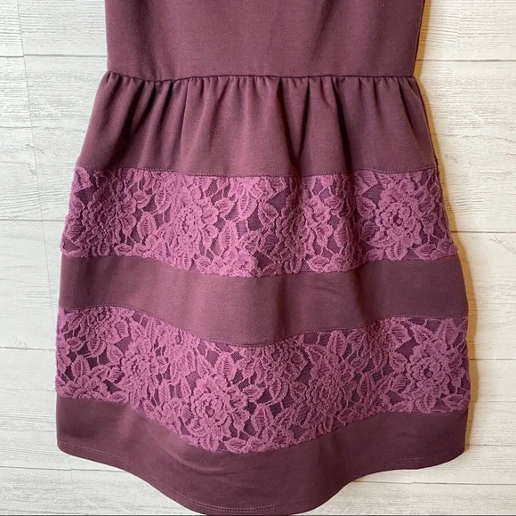 🌈 xhiliration purple fit and flair dress - Picture 2 of 6